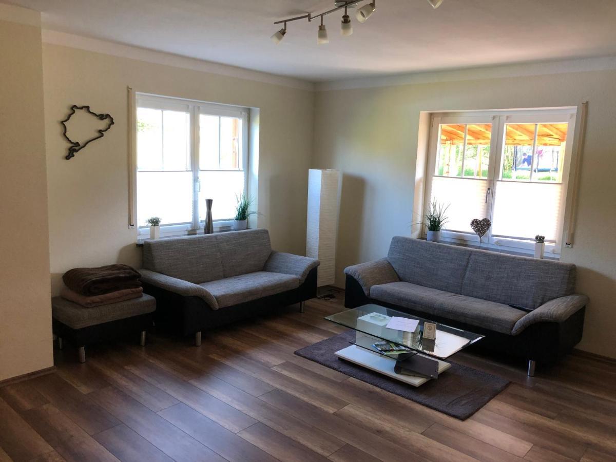 Ferienwohnung Goebel Kelberg Luaran gambar